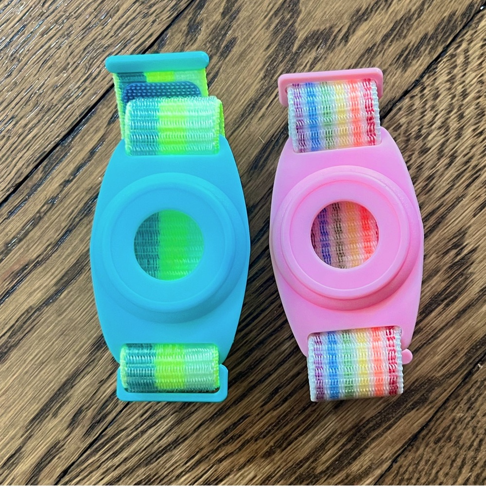 AirTag wristband (2 pack) NWOT